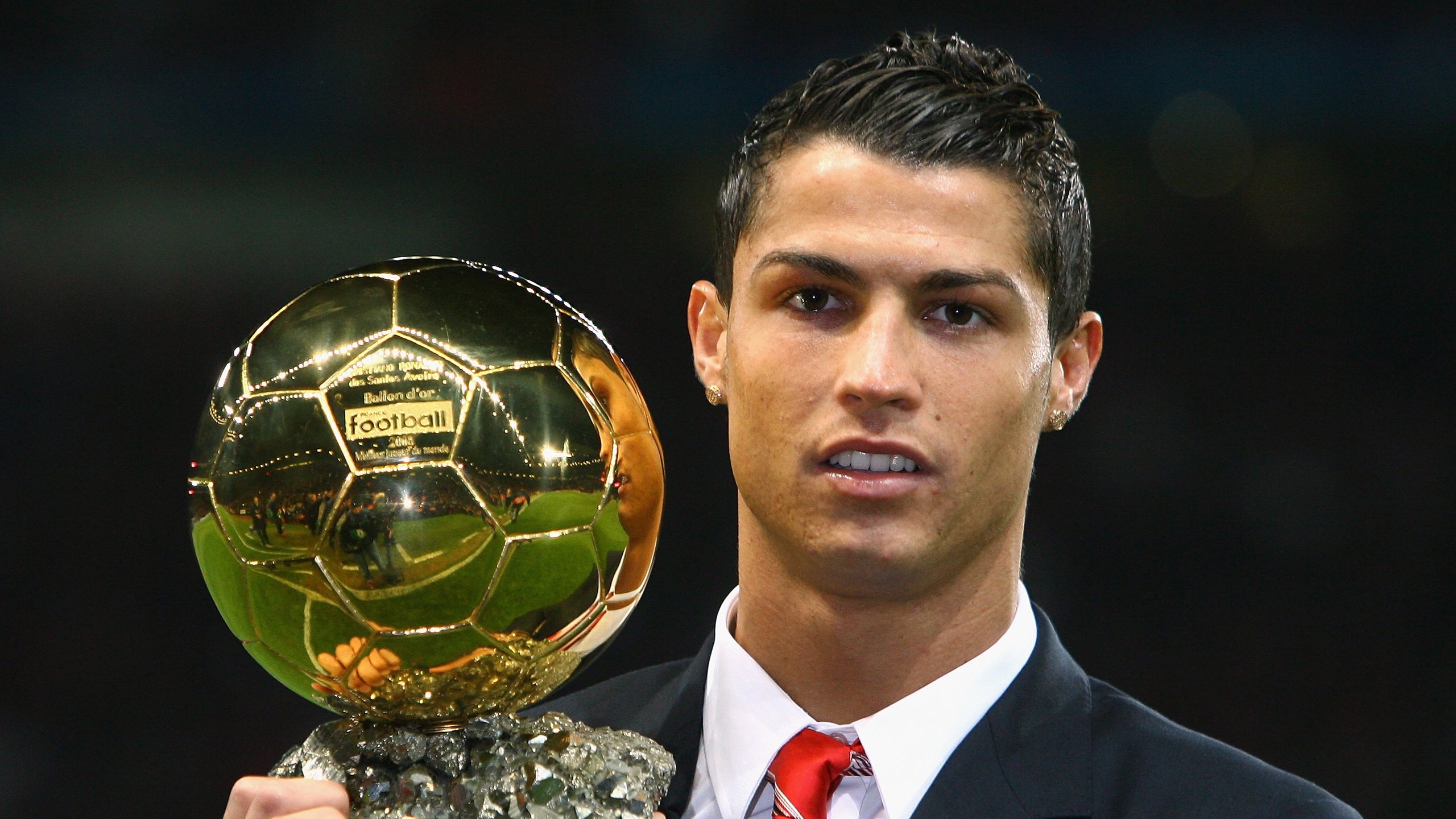 开云官网-【丁俊晖专访】冠军背后的训练秘密与未来目标,丁俊晖局面专访